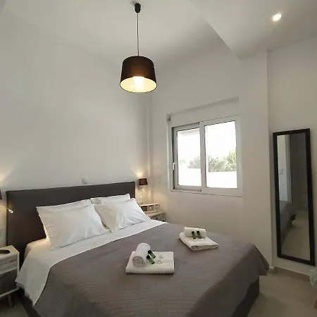 Enigma Boutique Votsalo * Marmari (Evia)