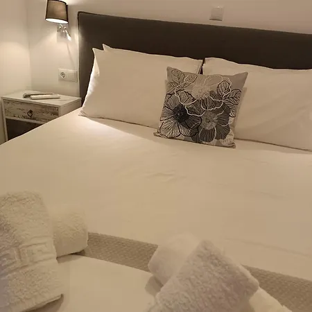 Enigma Boutique Votsalo * Marmari (Evia)